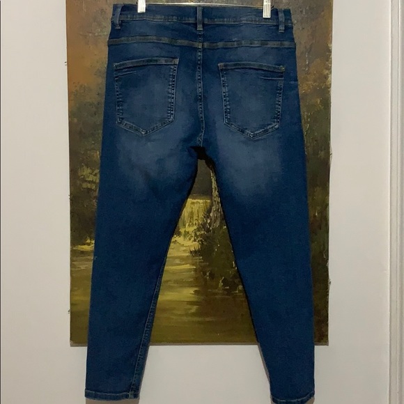 Zara Ripped Skinny Jeans - Picture 3 of 6